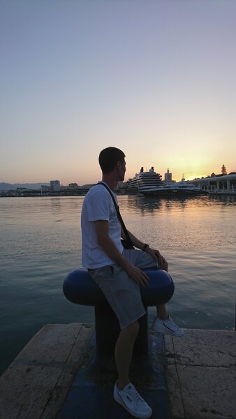 Discret pentru doamne care apreciaza calitatea si bunul simt